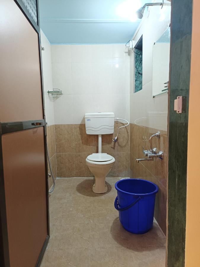 Shree Nivas Home Stay Shrivardhan Exterior photo