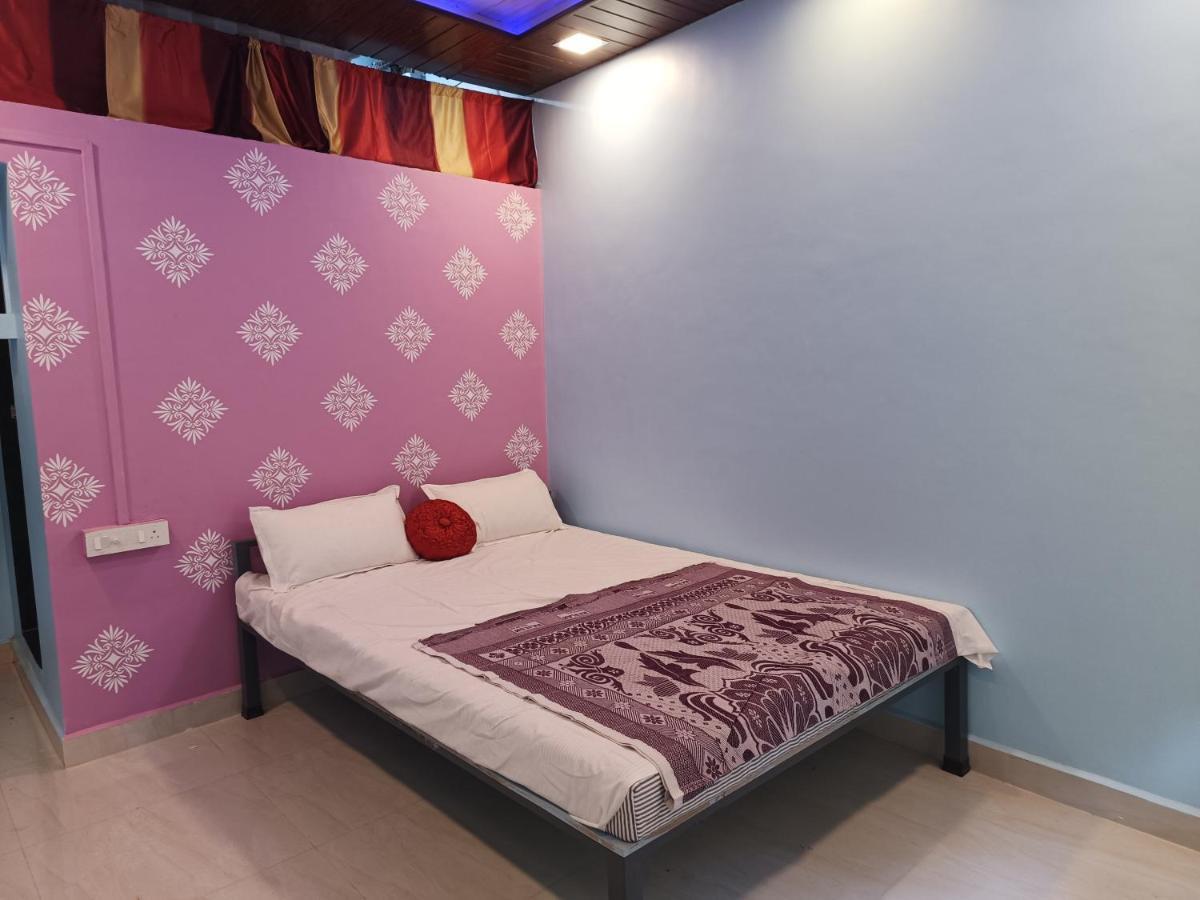 Shree Nivas Home Stay Shrivardhan Exterior photo